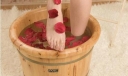 泡脚健康身体 泡脚加这些材料会有特殊的养生效果