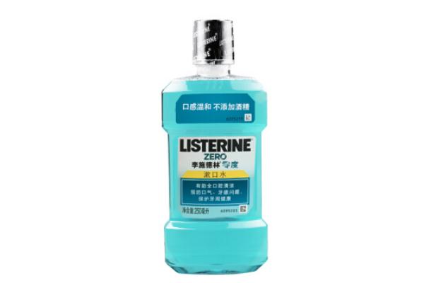 漱口水的作用与危害 漱口水后多久可以喝水 漱口水的作用与危害 漱口水后多久可以喝水