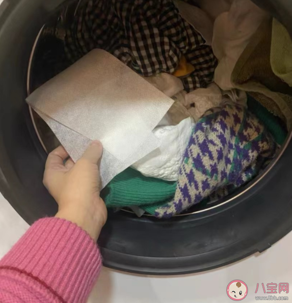 衣服染色放防染色片真的有用吗 防染色片是怎么防止染色的 衣服染色放防染色片真的有用吗 防染色片是怎么防止染色的