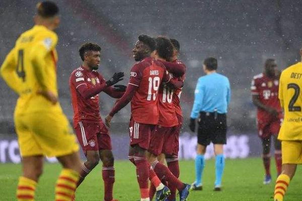 欧冠小组赛踢几轮 巴萨0-3拜仁欧冠小组出局 欧冠小组赛踢几轮 巴萨0-3拜仁欧冠小组出局