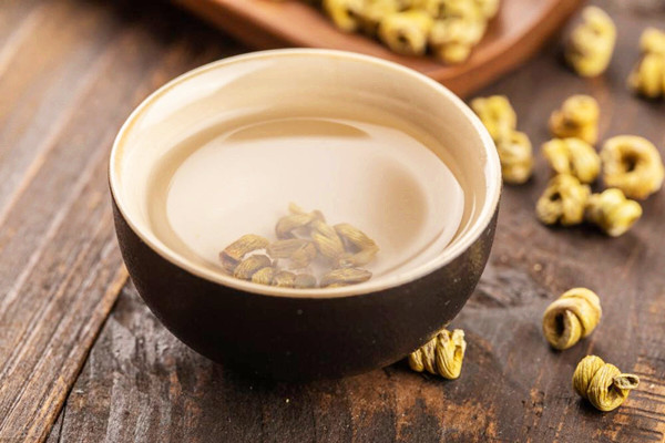 石斛能和茶叶一起泡么 石斛泡水后可以吃吗 石斛能和茶叶一起泡么 石斛泡水后可以吃吗