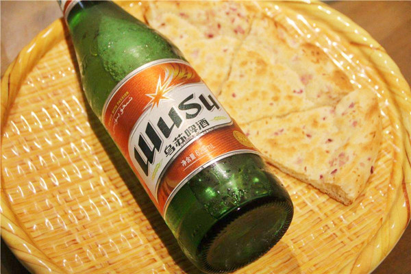 乌苏啤酒可以加热吗 乌苏啤酒可以做啤酒鸭吗 乌苏啤酒可以加热吗 乌苏啤酒可以做啤酒鸭吗