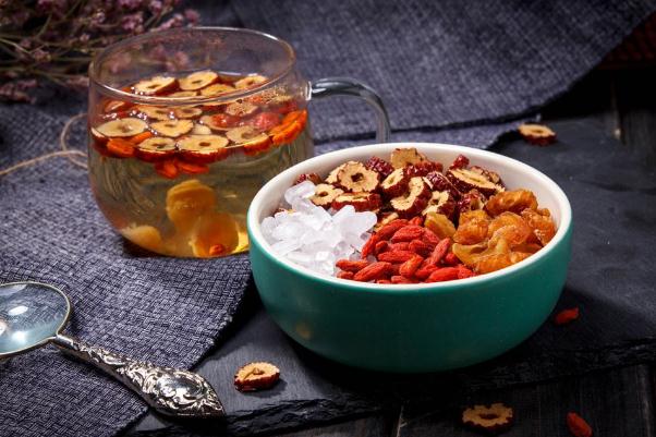 八宝茶对肾虚有效吗 八宝茶喝了有什么好处 八宝茶对肾虚有效吗 八宝茶喝了有什么好处