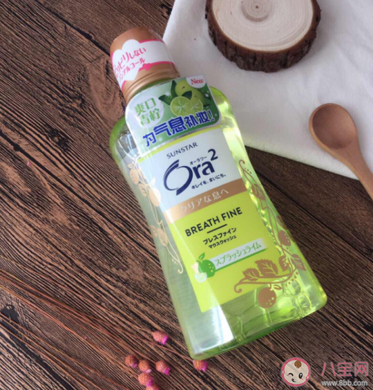 漱口水能长期使用吗 用完漱口水后需要用清水再漱口吗 漱口水能长期使用吗 用完漱口水后需要用清水再漱口吗