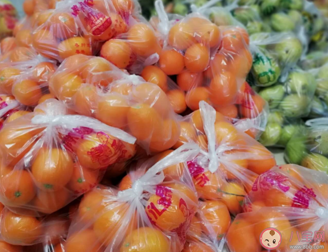 疫情之下水果怎么吃才更安全 果蔬生吃要用酒精消毒吗 疫情之下水果怎么吃才更安全 果蔬生吃要用酒精消毒吗