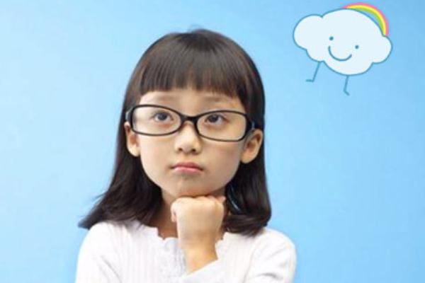 儿童近视要一直戴眼镜 儿童近视要去医院还是直接配镜 儿童近视要一直戴眼镜 儿童近视要去医院还是直接配镜