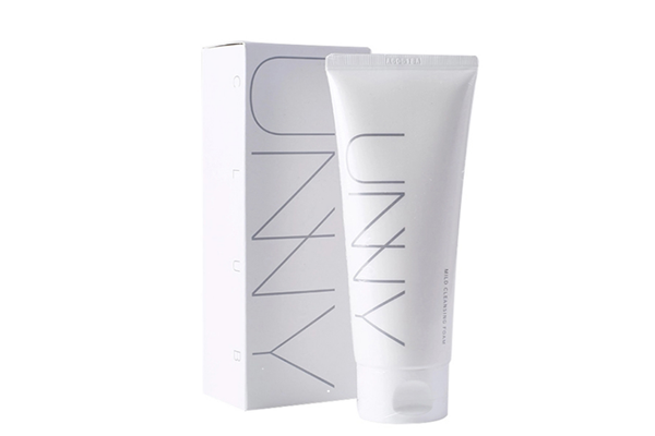 洗面奶是不是越贵越好 洗面奶是不是泡沫越多越好 洗面奶是不是越贵越好 洗面奶是不是泡沫越多越好