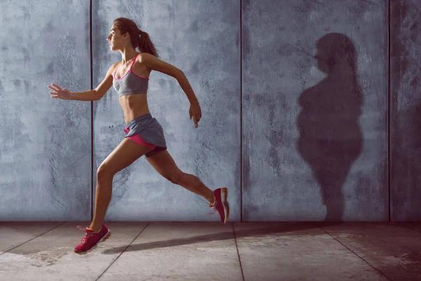 节食减肥要吃维生素吗 节食减肥要吃早饭吗 节食减肥要吃维生素吗 节食减肥要吃早饭吗