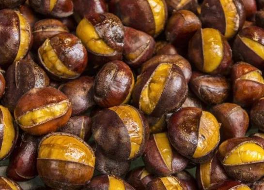 板栗烤好了可以直接出锅吗?烤板栗一定要切口吗?