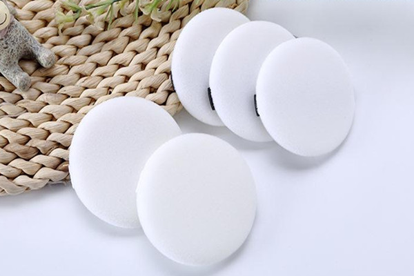 粉扑能用吹风机吹干么 粉扑能用卸妆水洗吗