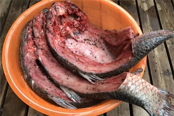 腌鱼要腌多久可以晒 腌鱼晒几天不用晒了