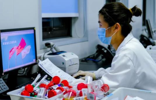 手机一直正常使用查不到行程数据怎么回事 已经做核酸检测为什么还是黄码