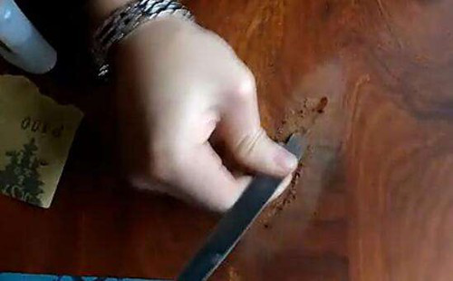 实木家具裂缝修补 实木家具开裂原因 实木家具裂缝修补