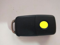 高尔夫车钥匙怎么换电池 8步教你轻松换高尔夫车钥匙电池1