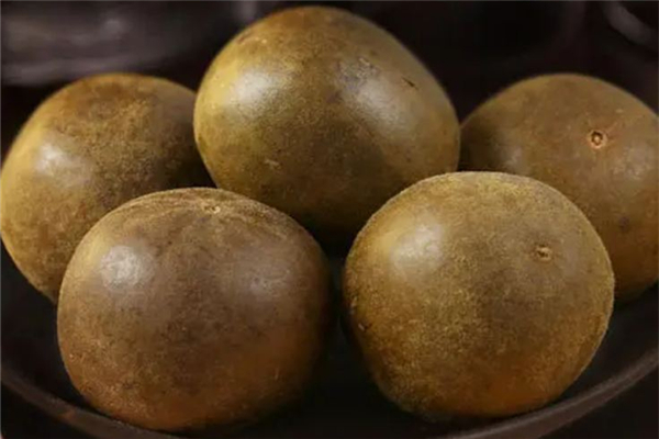 罗汉果的四个禁忌人群 罗汉果有什么副作用 罗汉果的四个禁忌人群 罗汉果有什么副作用