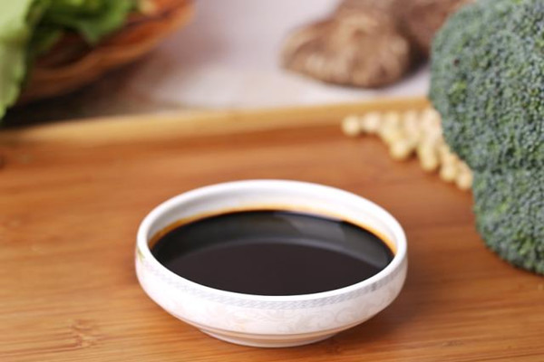 酱油是碱性还是酸性 酱油是不是发物 酱油是碱性还是酸性 酱油是不是发物