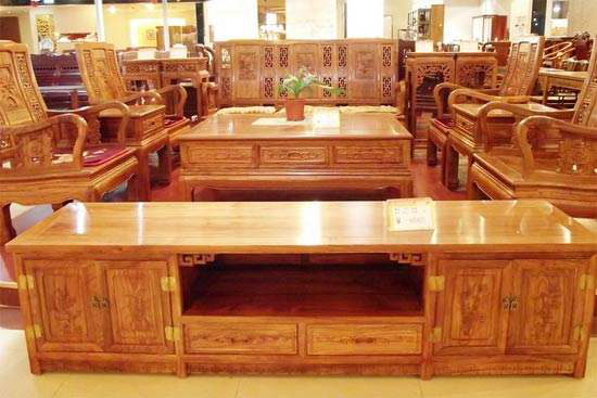 实木家具安装 低调内涵复古风 实木家具安装方法