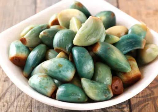 腊八蒜吃多了胃难受怎么办?腊八蒜腌制过程中可以打开吗