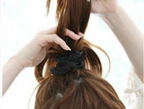 网红蓬松丸子头扎法 你学会了吗3