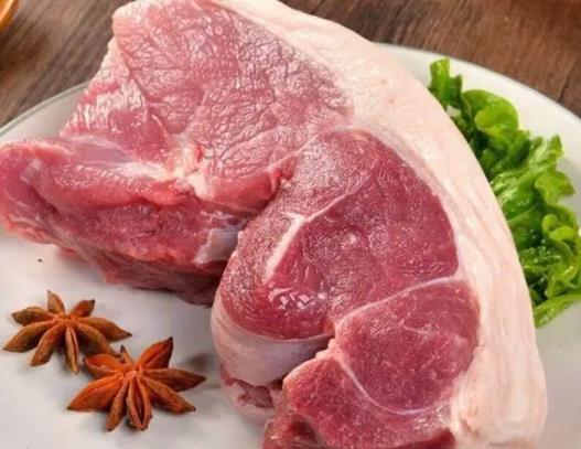 肉拿出来解冻可以用水泡吗?猪肉用凉水泡一夜还能不能吃