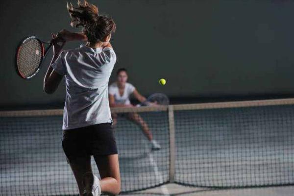 打网球手腕疼是什么原因 打网球手腕疼怎么缓解 打网球手腕疼是什么原因 打网球手腕疼怎么缓解