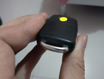 高尔夫车钥匙怎么换电池 8步教你轻松换高尔夫车钥匙电池2