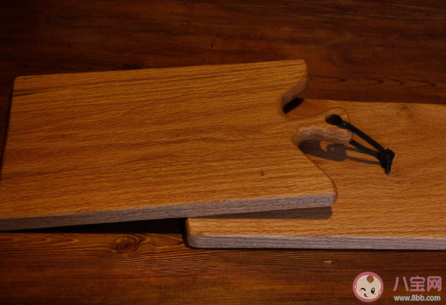 砧板用得越久越脏 砧板要多久换一次 砧板用得越久越脏 砧板要多久换一次