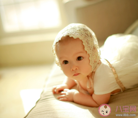 吃哪些食物有助宝宝大脑发育 怎样判断宝宝是否聪明 吃哪些食物有助宝宝大脑发育 怎样判断宝宝是否聪明