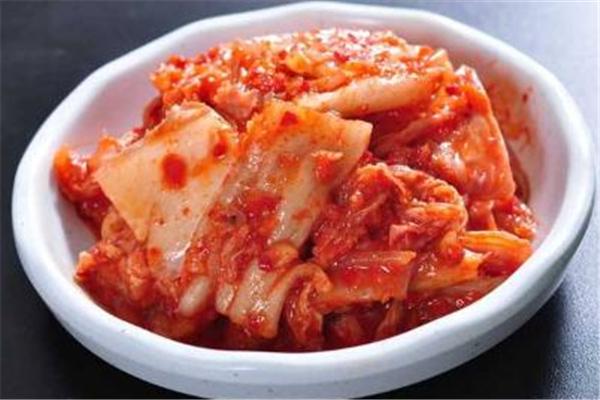 辣白菜有什么营养价值 辣白菜会产生亚硝酸盐吗 辣白菜有什么营养价值 辣白菜会产生亚硝酸盐吗