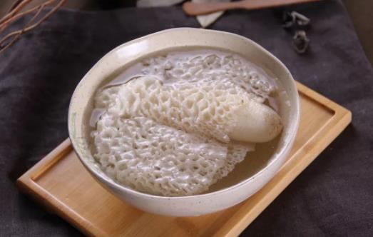 尿酸高可以吃竹荪?吃竹荪会回奶吗?