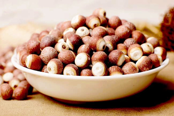 芡实大粒好还是小粒好 芡实怎么选才对 芡实大粒好还是小粒好 芡实怎么选才对