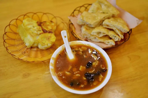 胡辣汤养胃还是伤胃 胡辣汤的功效作用 胡辣汤养胃还是伤胃 胡辣汤的功效作用