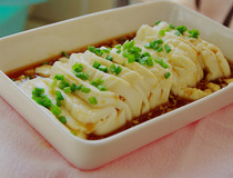 小葱拌豆腐 家常小葱拌豆腐超简单下饭做法4