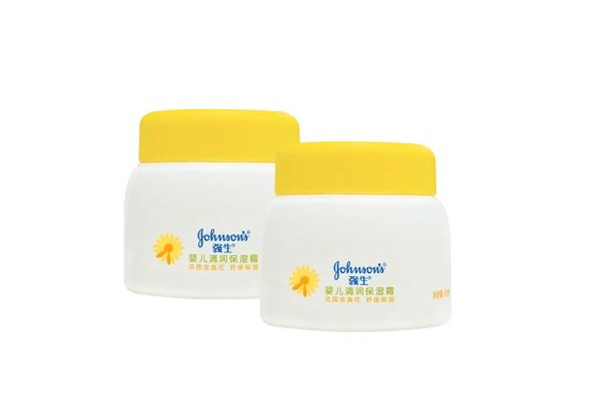 强生婴儿润肤霜大人可以擦脸吗 强生婴儿润肤霜可以给新生儿用吗