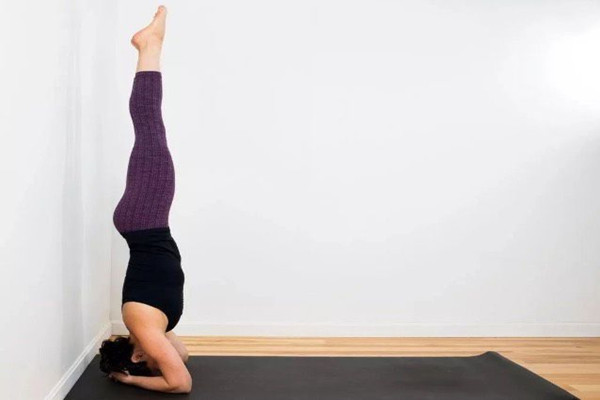 倒立可以防止脱发吗 倒立可以改善皮肤吗 倒立可以防止脱发吗 倒立可以改善皮肤吗