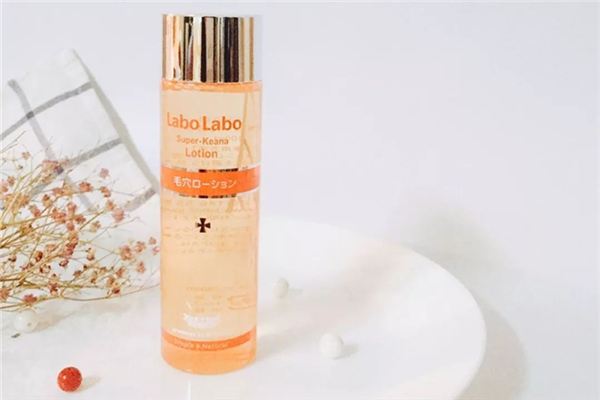 收敛水有酒精吗 收敛水要用多长时间 收敛水有酒精吗 收敛水要用多长时间