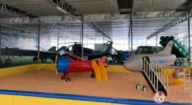 用玉米粒铺地当沙子做法可取吗 会有什么安全隐患 用玉米粒铺地当沙子做法可取吗 会有什么安全隐患