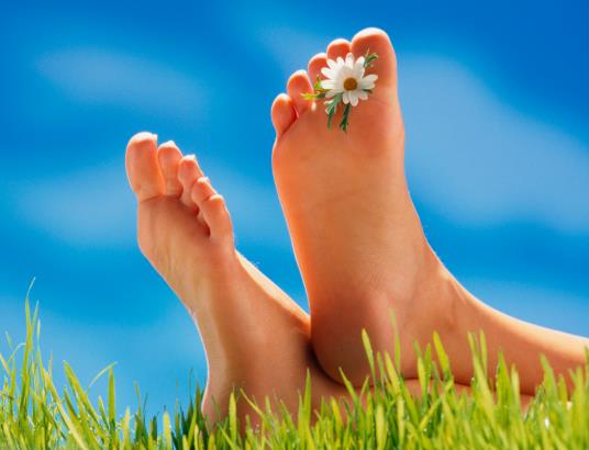 扁平足穿鞋不舒服怎么办?扁平足做什么动作可以改善