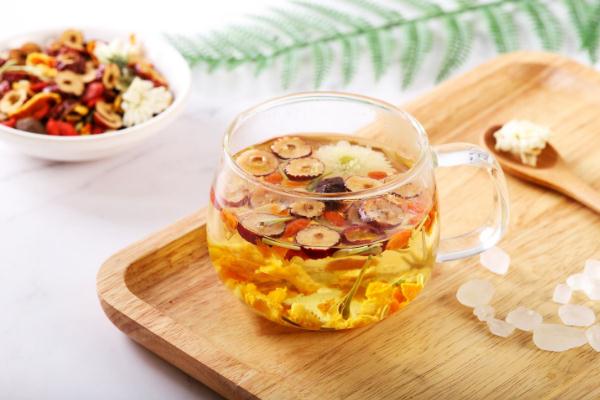 八宝茶会睡不着吗 八宝茶对高血压有好处吗 八宝茶会睡不着吗 八宝茶对高血压有好处吗