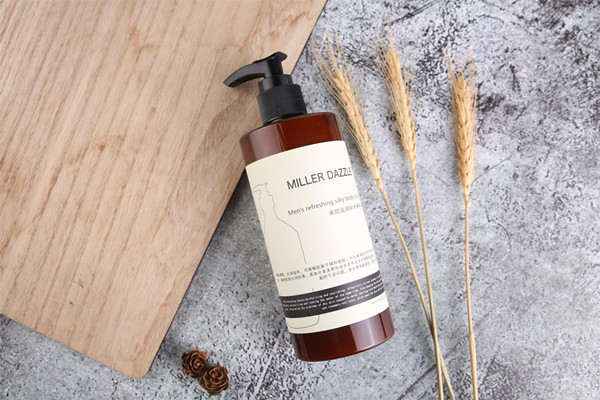 身体乳是不是涂全身 身体乳什么时候用比较好 身体乳是不是涂全身 身体乳什么时候用比较好