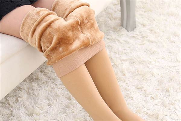 光腿神器外面那层破了怎么办 光腿神器破了个洞如何补救 光腿神器外面那层破了怎么办 光腿神器破了个洞如何补救