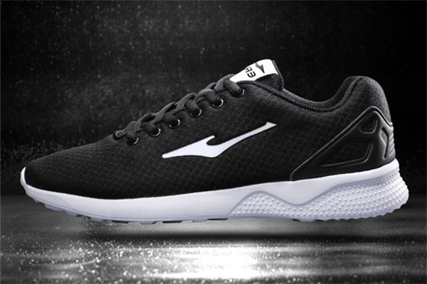 鸿星尔克是哪个地方出的 鸿星尔克是上市公司吗 鸿星尔克是哪个地方出的 鸿星尔克是上市公司吗