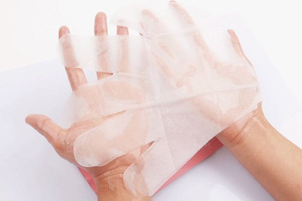 手膜可以敷一晚上吗 手膜可以重复使用吗 手膜可以敷一晚上吗 手膜可以重复使用吗