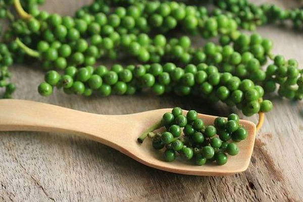 胡椒可以煲汤吗 胡椒可以去腥味吗 胡椒可以煲汤吗 胡椒可以去腥味吗