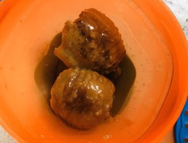 宝宝1岁吃鸡中翅怎么烧 无骨鸡翅包菜饭最适合宝宝吃5