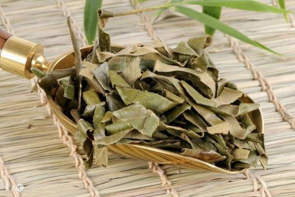 枇杷叶能和川贝一起煮吗 枇杷叶能和麦冬一起煮水吗 枇杷叶能和川贝一起煮吗 枇杷叶能和麦冬一起煮水吗