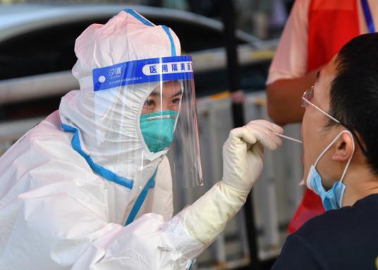 家里有人是黄码其他人需要做核酸吗?家里有人黄码其他人可以出去吗