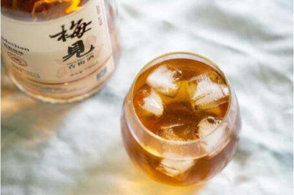 梅见青梅酒开瓶后还能保存多久 喝梅见青梅酒可以减肥吗 梅见青梅酒开瓶后还能保存多久 喝梅见青梅酒可以减肥吗