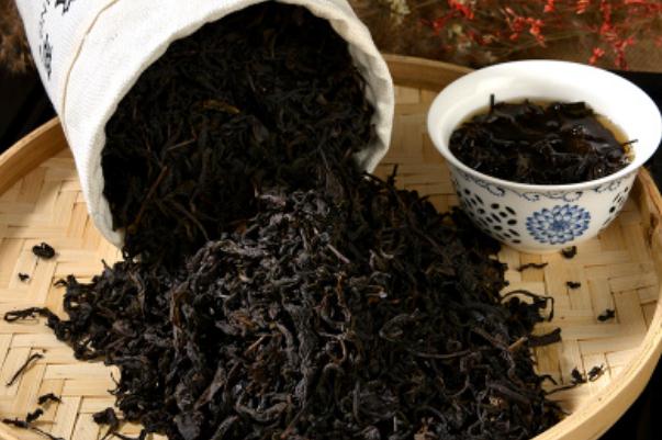 安化黑茶是什么味道 安化黑茶是普洱茶吗 安化黑茶是什么味道 安化黑茶是普洱茶吗