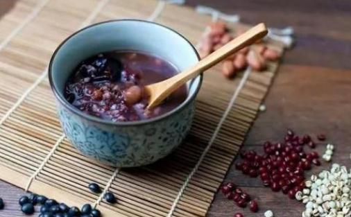 红豆薏仁水热量高不高 红豆薏仁水天天喝会怎么样